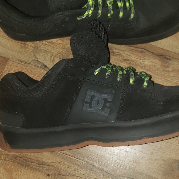 DC SHOE CO SKATE SHOES 10.5 - Picture 9 of 9